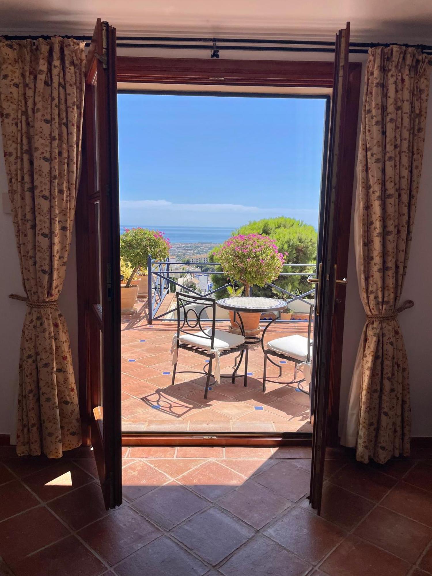 Boutique Maravilla - Marbella Bed and breakfast *